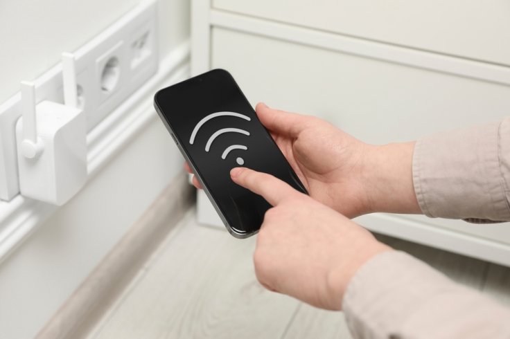 Gimana Cara Menggunakan Wi-Fi Repeater yang Benar?