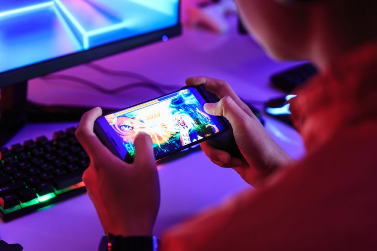 Tips Pilih HP yang Bagus Game, Ini Rekomendasi Terbaik 2025