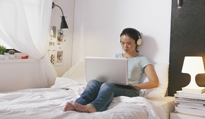 Tips Tetap Produktif Saat Kerja Online dari Rumah